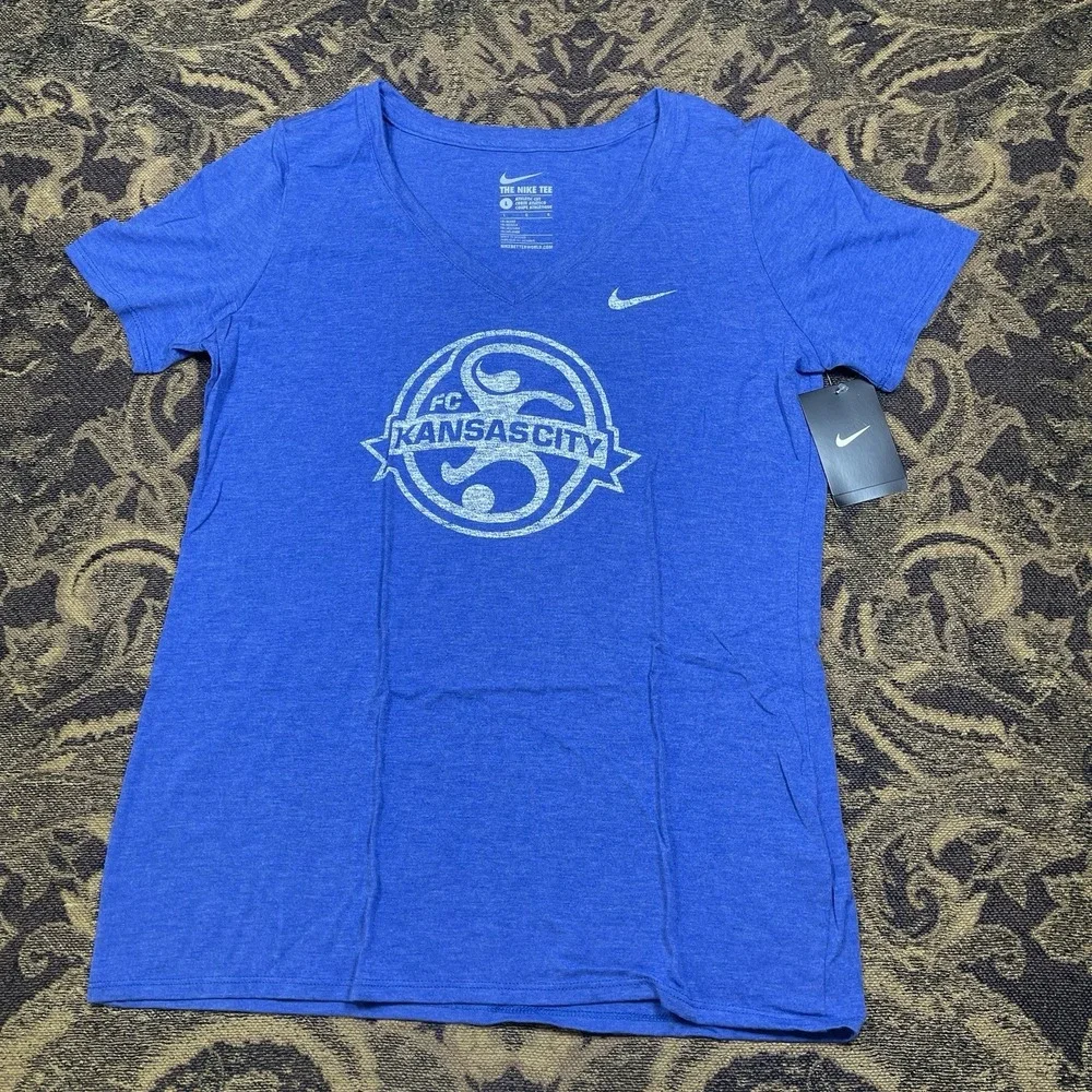 Nike Kansas City FC Soccer NWSL women's v-neck t-shirt Size Large New Blue